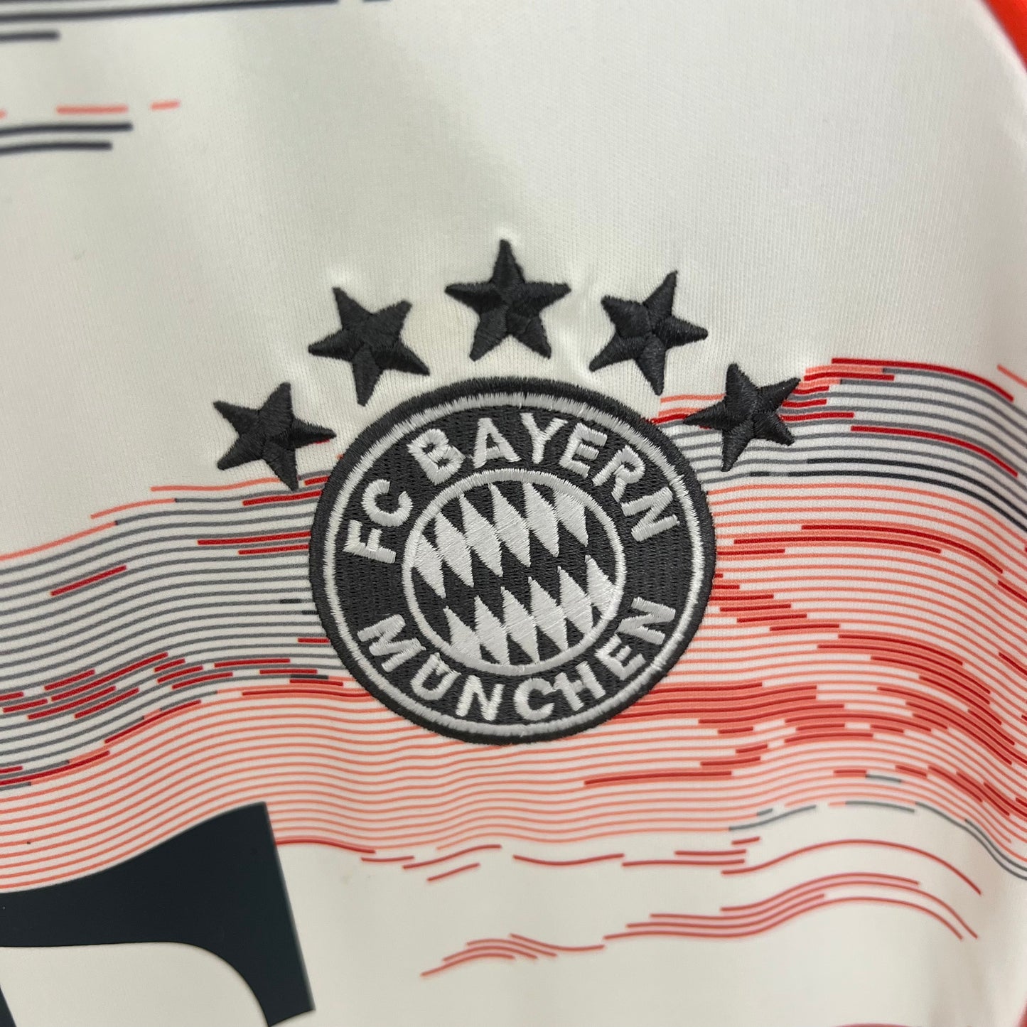 Bayern Munich 25/26 - 3ª Equipación