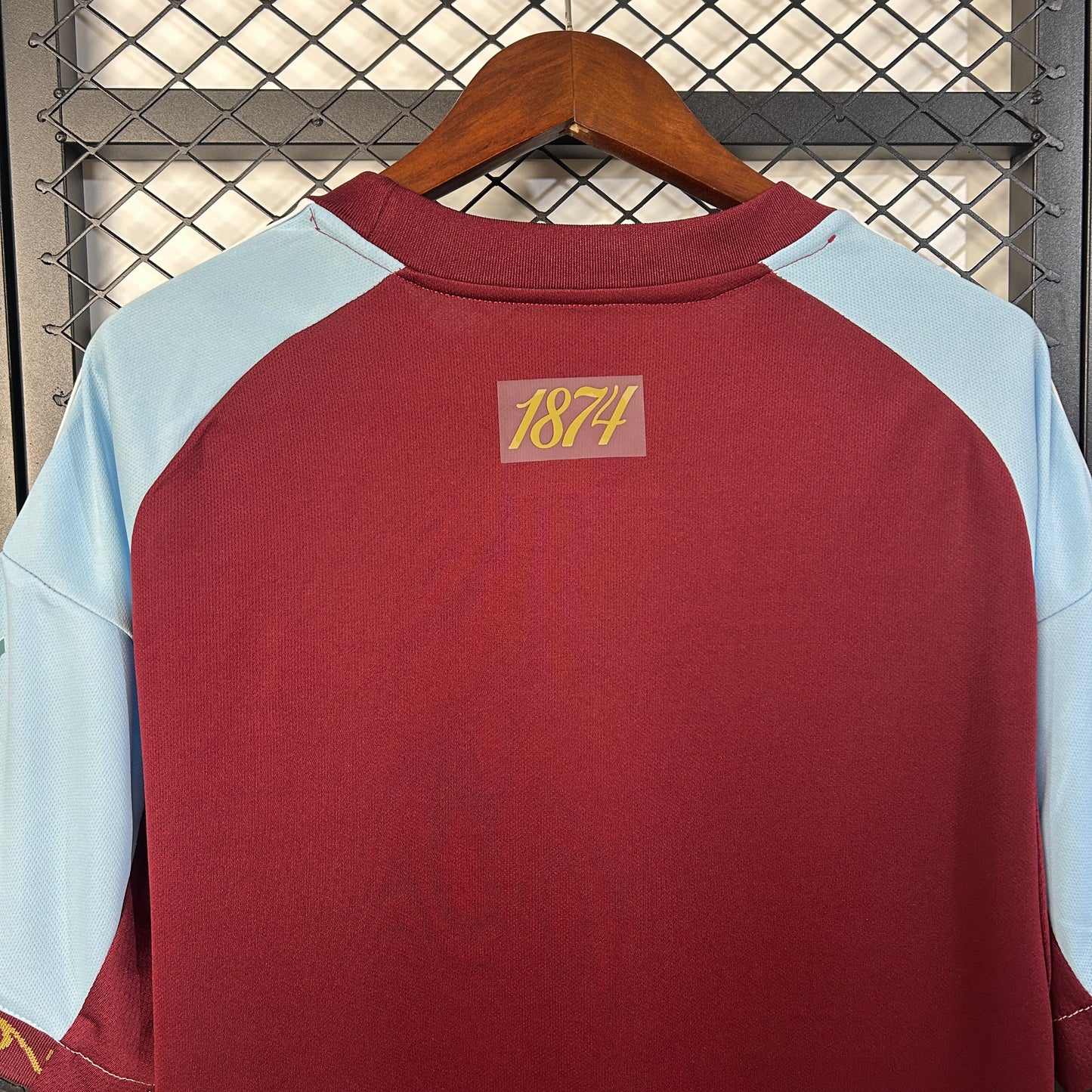 Aston VIlla FC 25/26 - 1ª Equipación