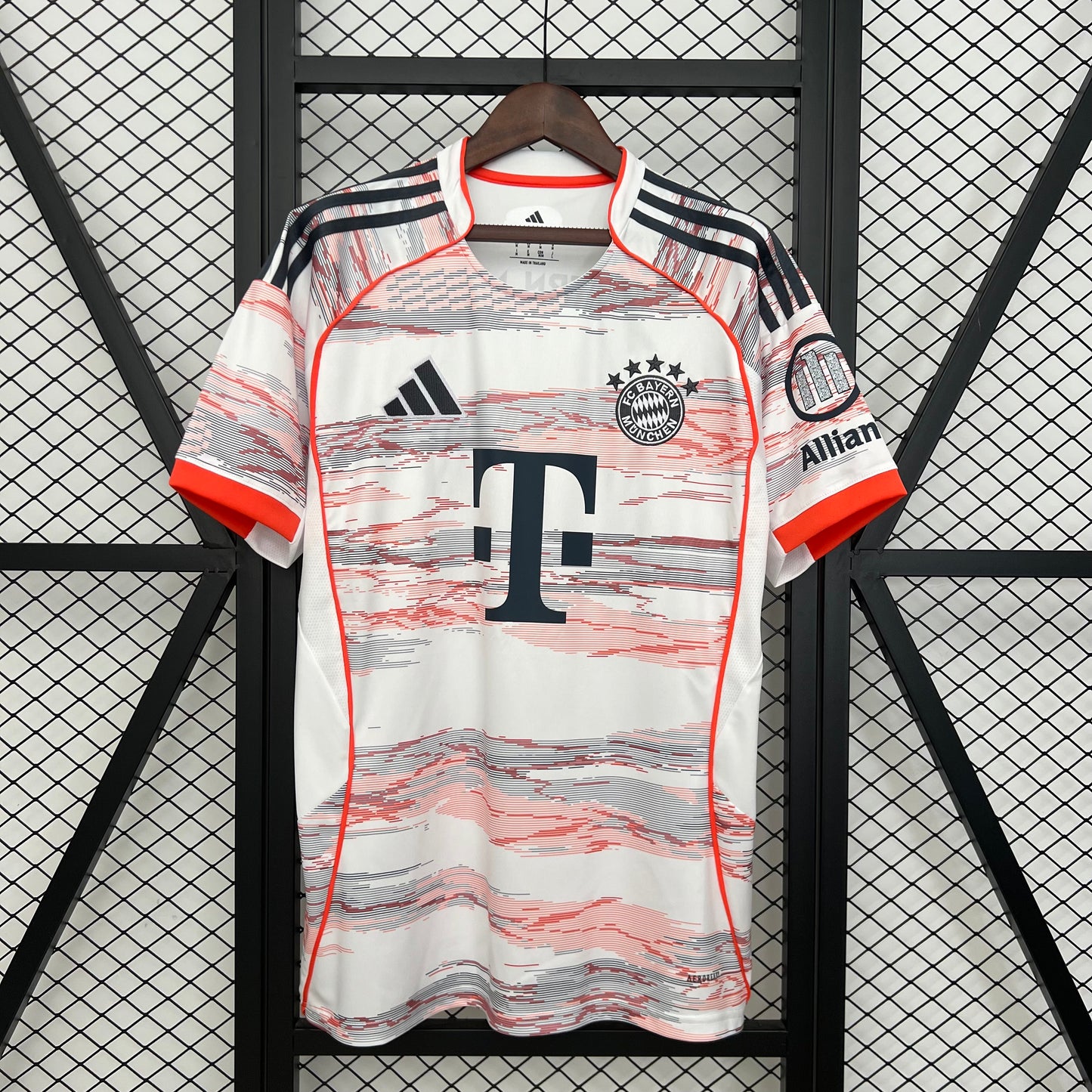 Bayern Munich 25/26 - 3ª Equipación